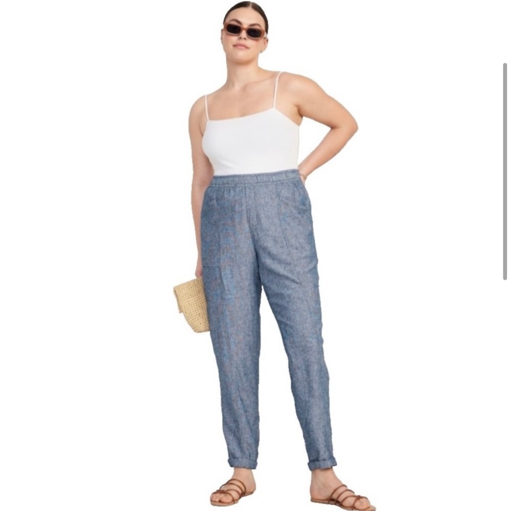 Old Navy high-waisted cropped linen blend chambray pants
